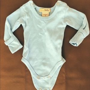 L’oved baby onesie